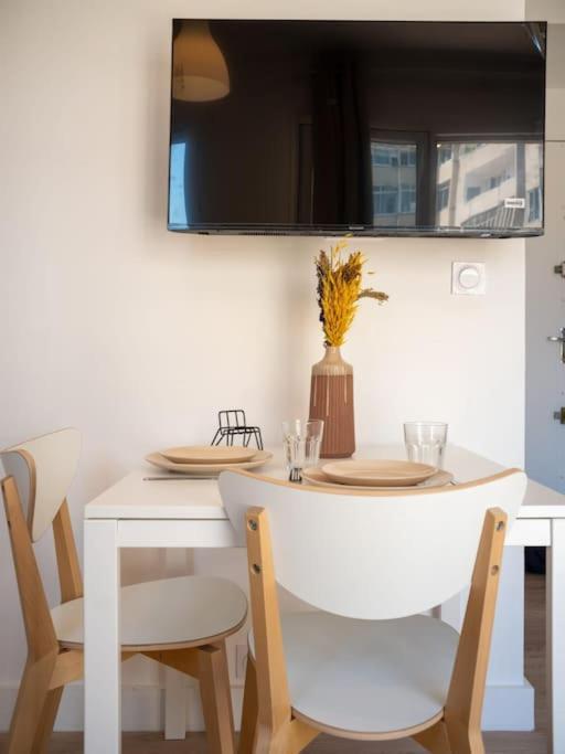 Appartement Tout Equipe Au Coeur Du Vieux Port St Victor Marseille Exterior photo